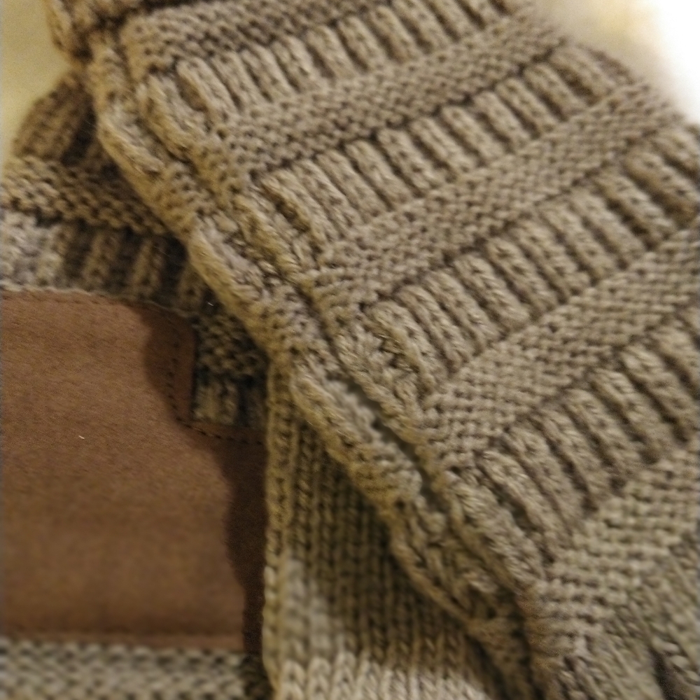 C.C Ribbed Gloves with Smart Tip - Picture 2 of 7